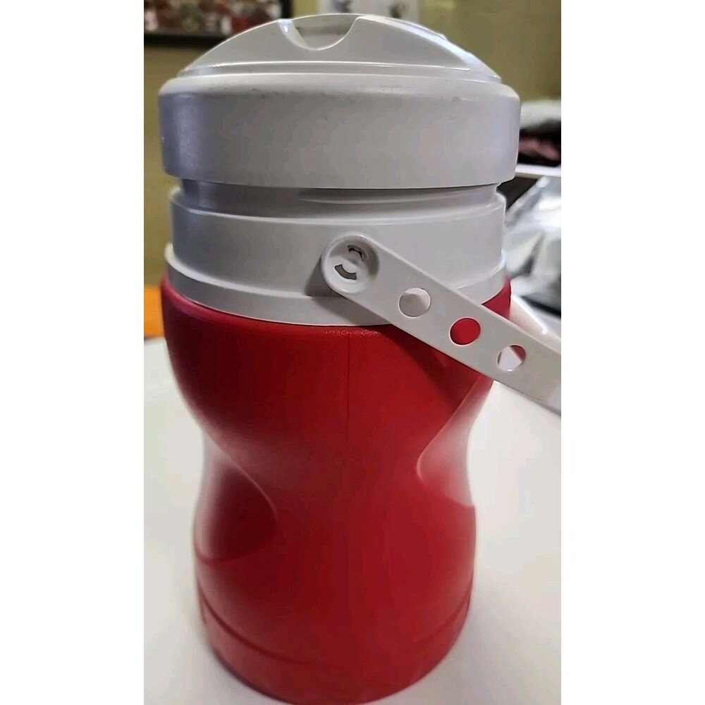 Igloo 1/2 Gal Sport  Beverage Water Jug Red Cooler Ice Camping  Hiking Fishing